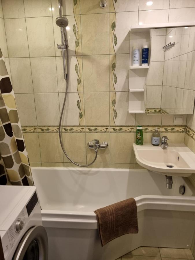 Eva'S Apartments Каунас Экстерьер фото